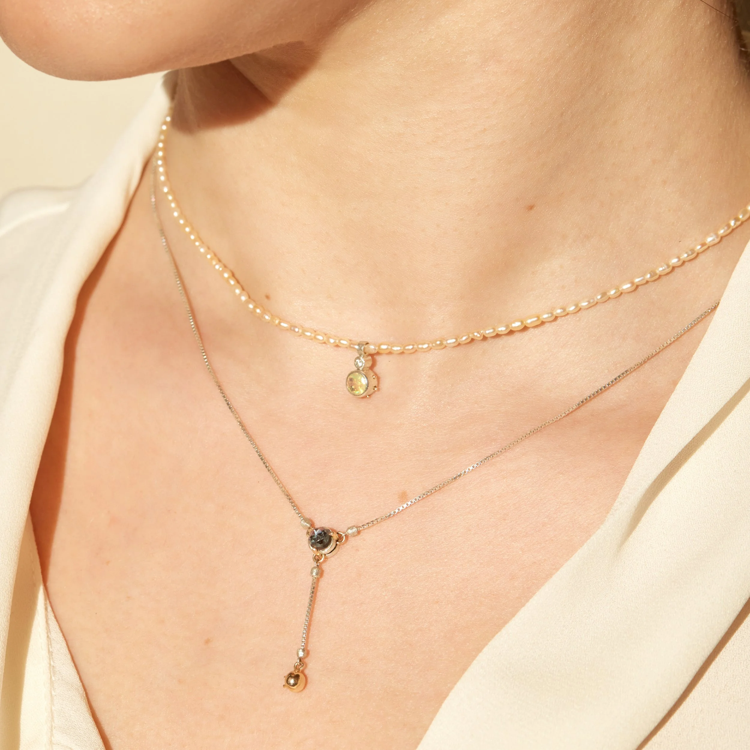 ★Hobbs London★ アリソン ネックレス Allison Necklace LA SORBONNE: Opal and Diamond Pearl Strand Necklace